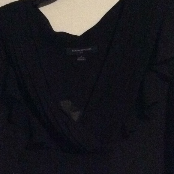 Banana Republic Black Cute Top - Picture 7 of 7